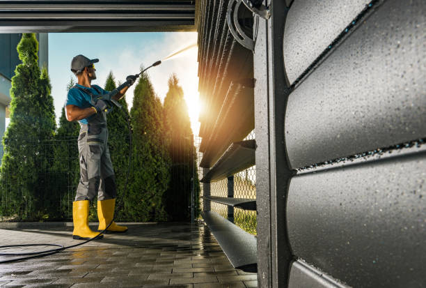 Professional Pressure Washing Services in South Brooksville, FL